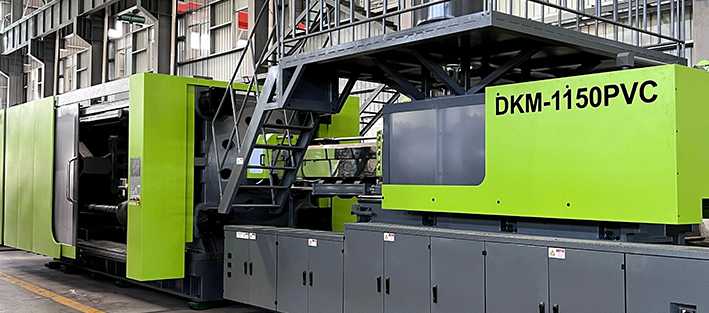 PVC Injection Molding Machine-450ton 