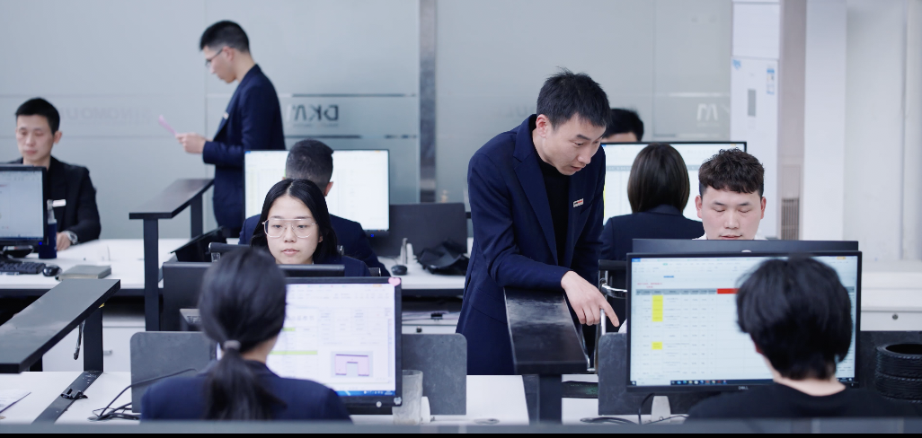 24 Hours Online Service from Headquarter image